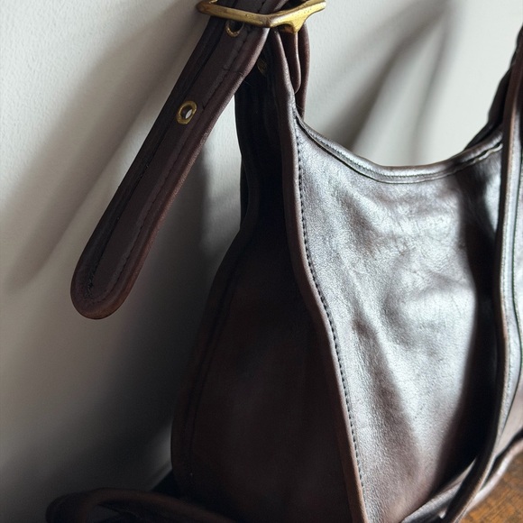 Coach Vintage Leather Bag – Like New - Picture 7 of 9